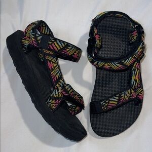 Teva Girls US size 13 Sandals